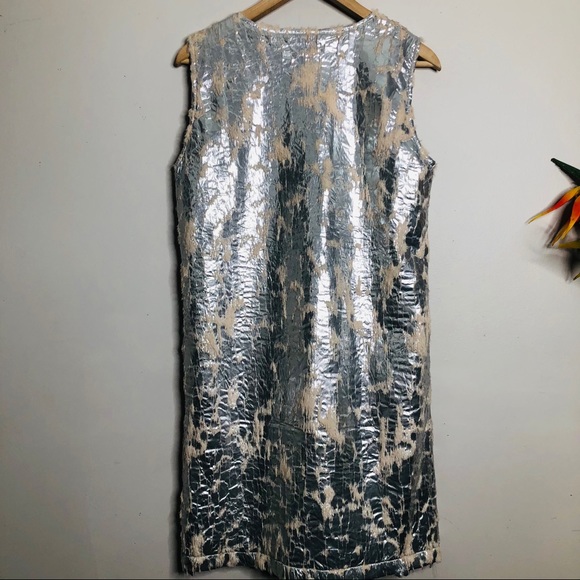 FRONT ROW SHOP cream metallic shell shift dress - Picture 7 of 7